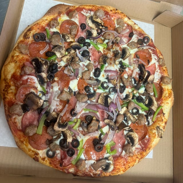 Supreme Pizza.